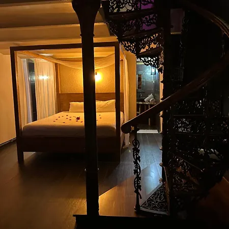 Nirvana アパートホテル エワイユ