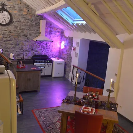 Nirvana アパートホテル エワイユ